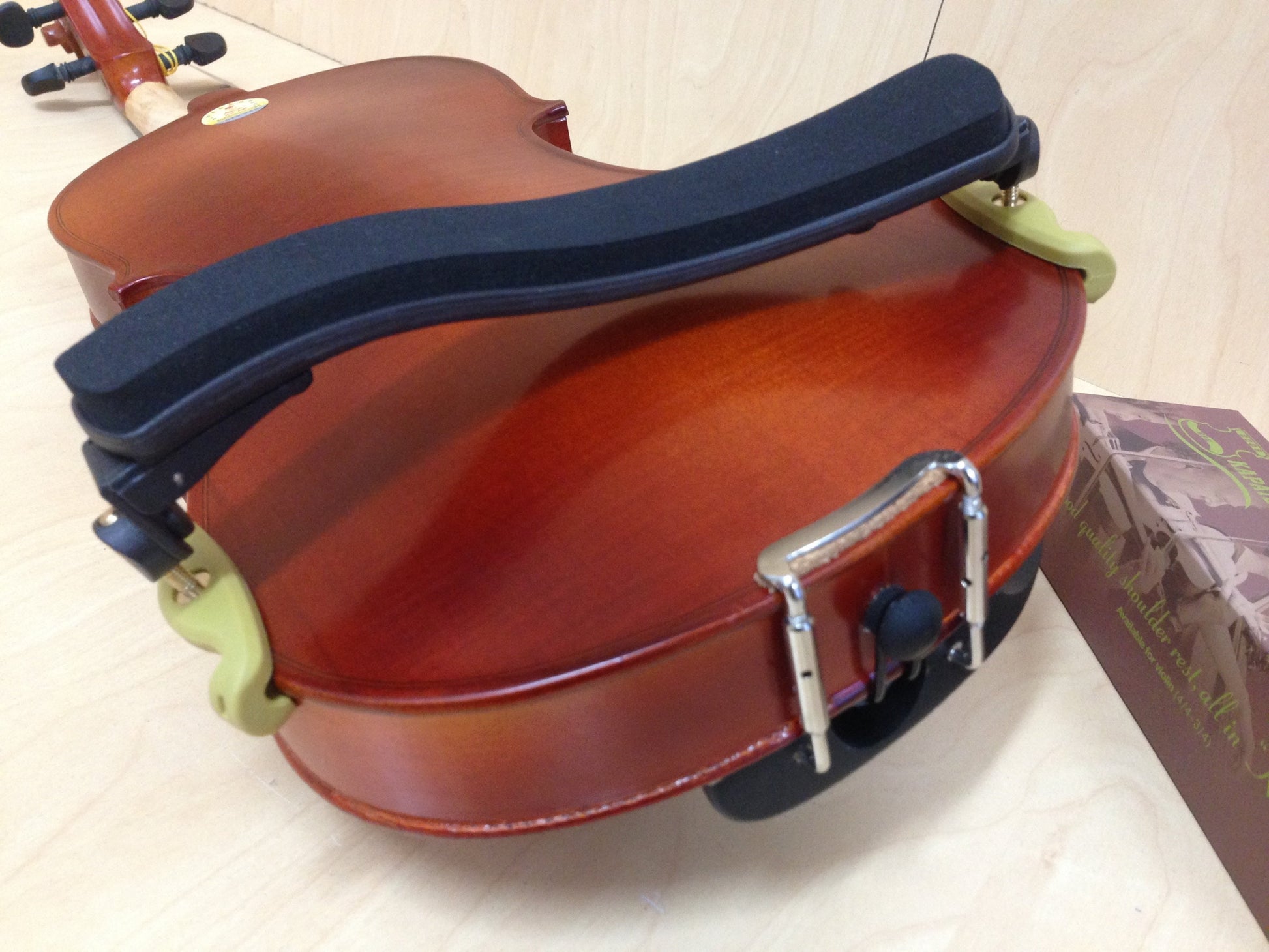 Kapaier KPE520 Economy Model Violin Adjustable Shoulder Rest - 1/2 with Rosin